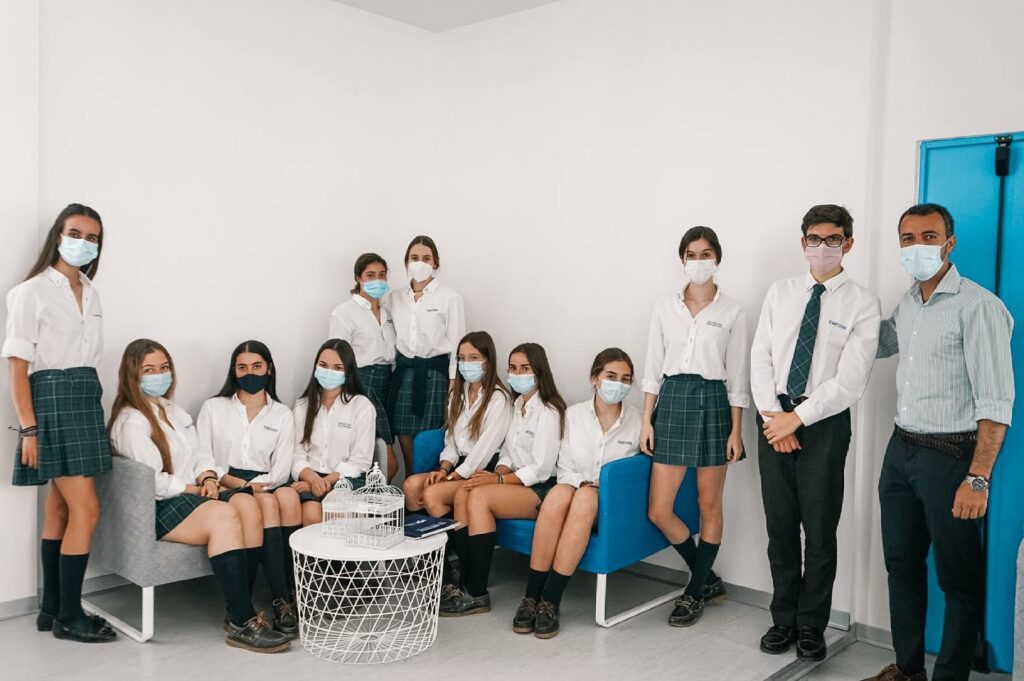 11 ALUMNOS DE ST. MARY'S SCHOOL HAN CONSEGUIDO LA BECA SPUTNIK 2021 St. Mary's School de Sevilla - Beca Sputnik